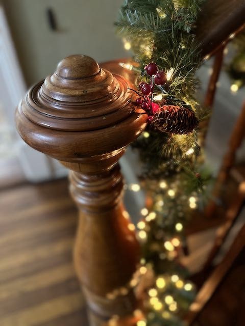 Stairway newel post