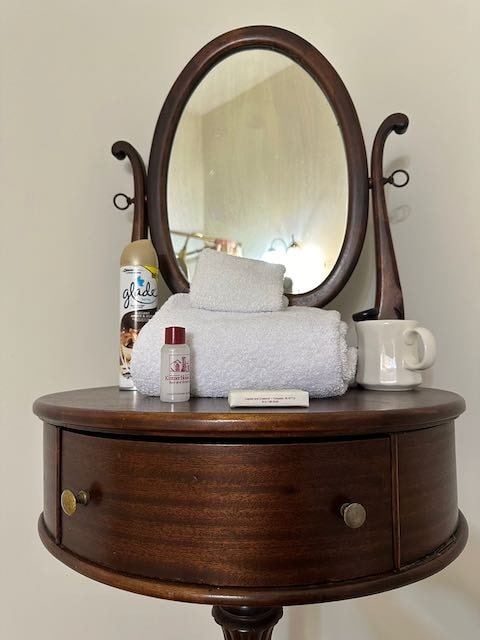 Shave Table
